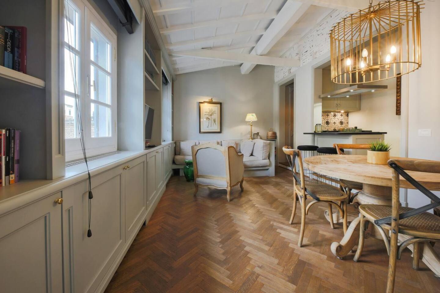 Pitti 8 With Amazing View Apartment *