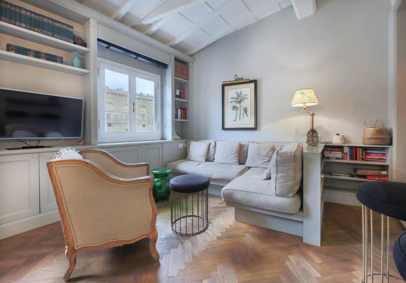 Pitti 8 With Amazing View Apartment *