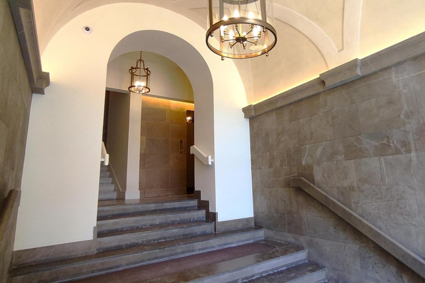 Apartment Dafne Magnificent Attic Overlooking The Duomo Florence