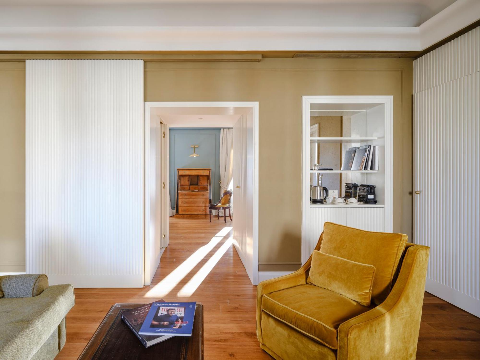 Regency - Small Luxury Of The World Hotel