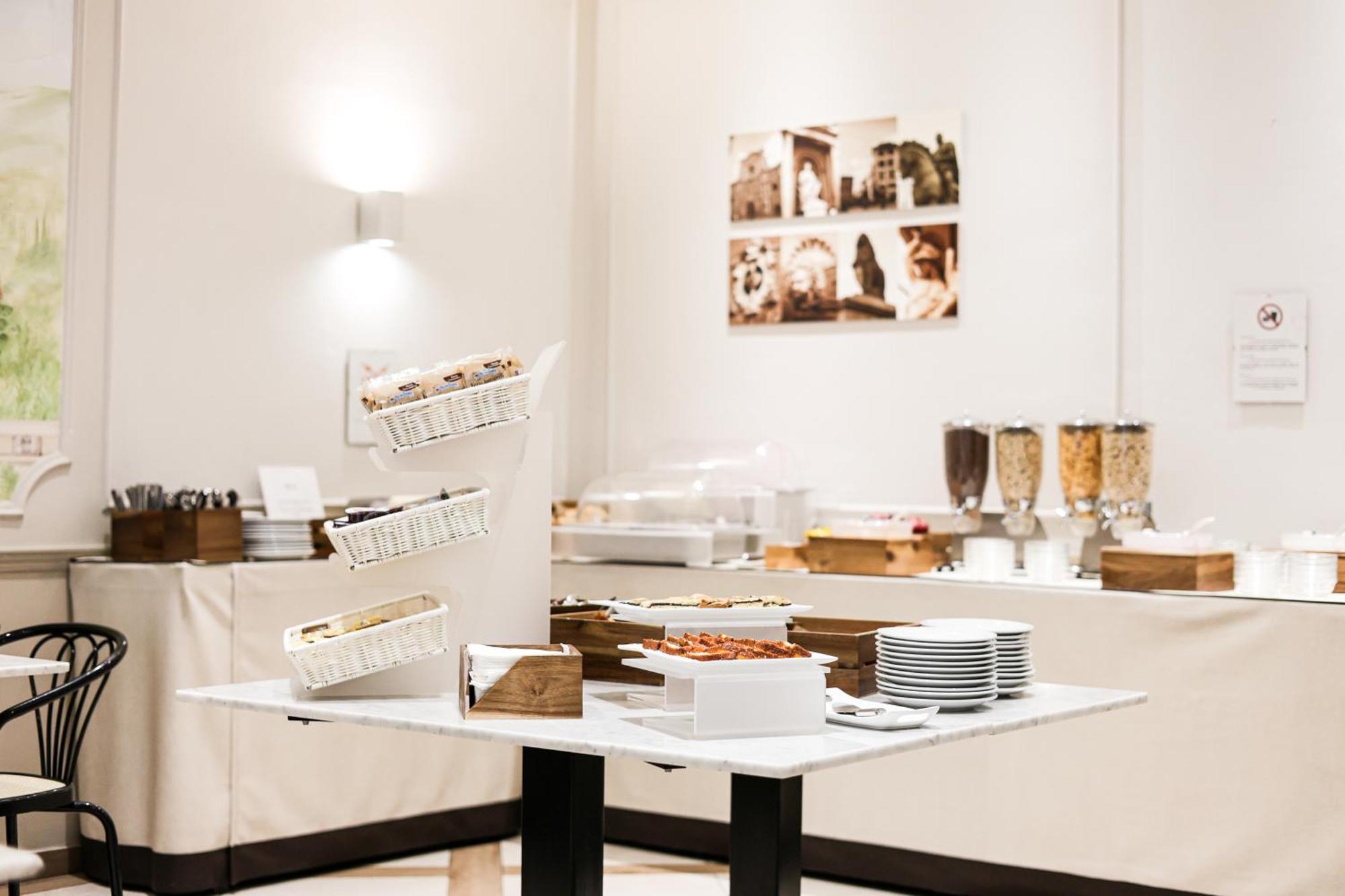 Albergo Firenze Hotel 3*