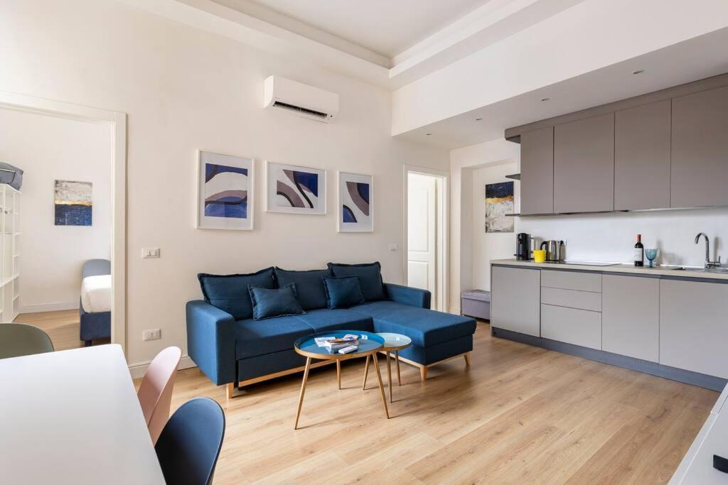 Apartment White Martelli Florence