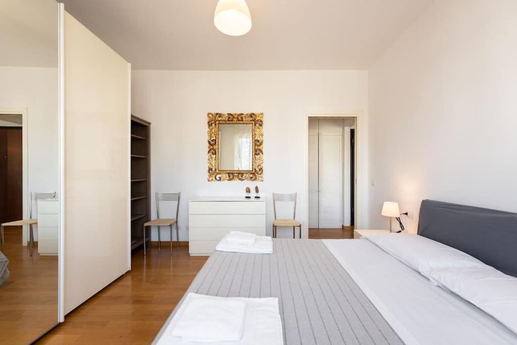 Belfiore2 1 Bedroom Apt By The Railways Station Appartement