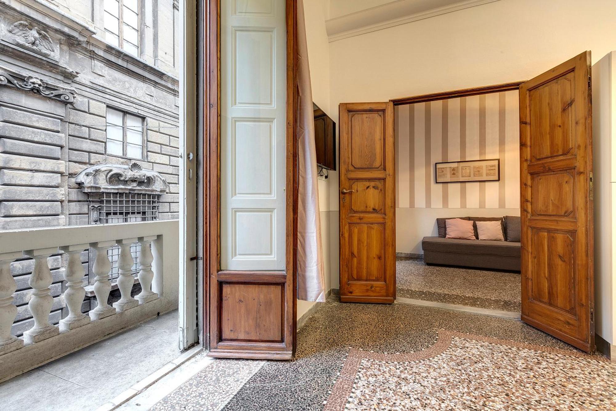 Proconsolo 9s Apartment