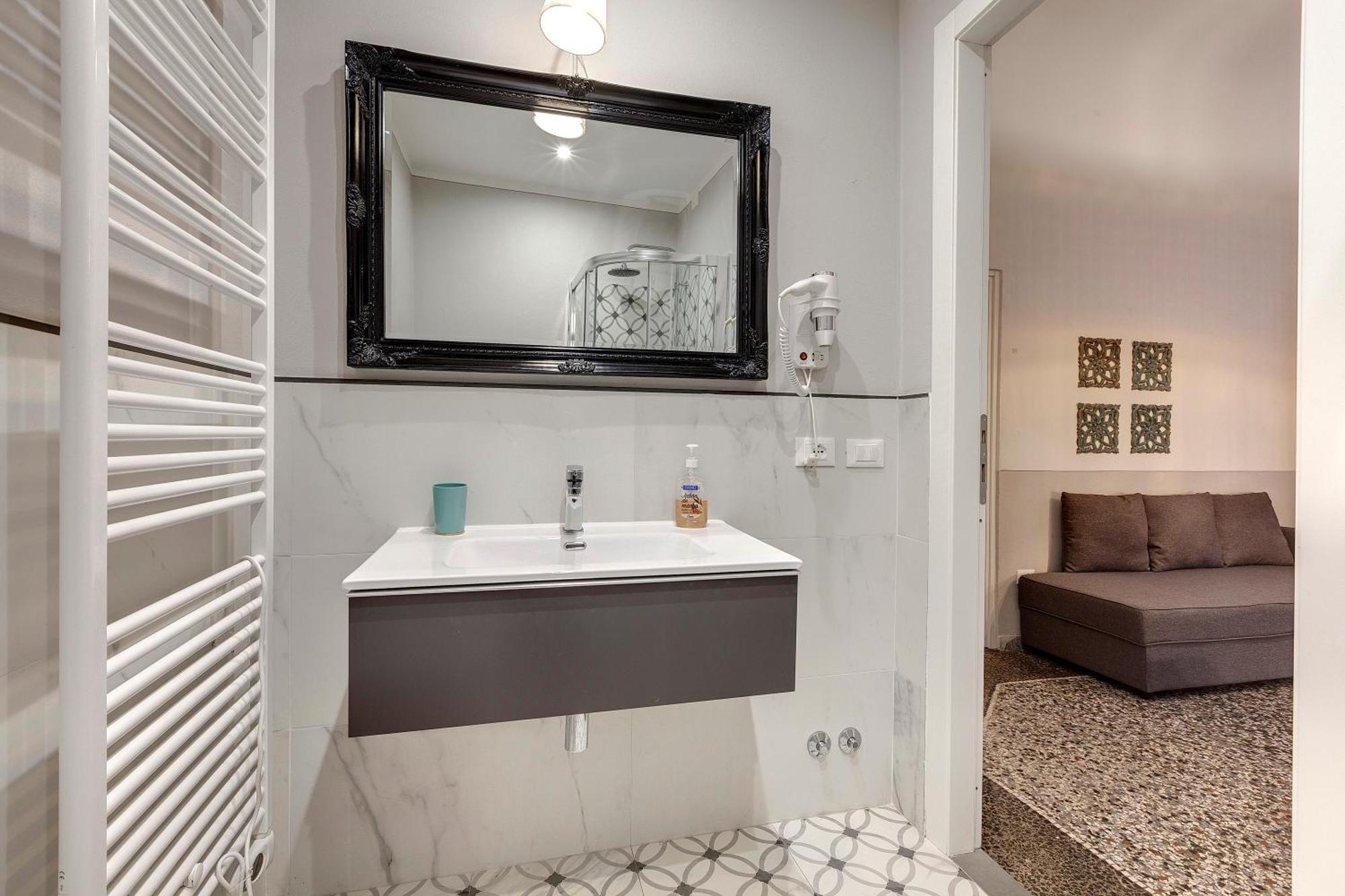 Apartment Proconsolo 9s *