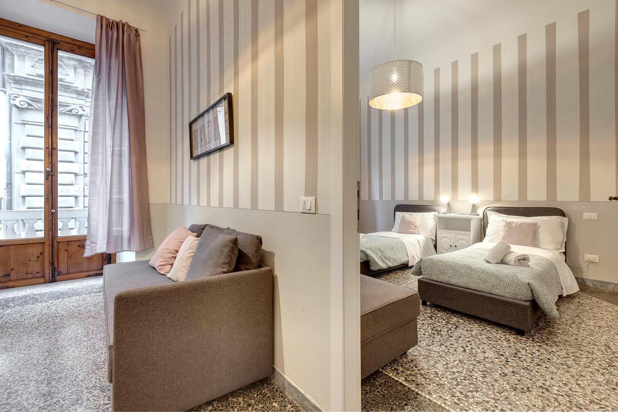 Apartment Proconsolo 9s *