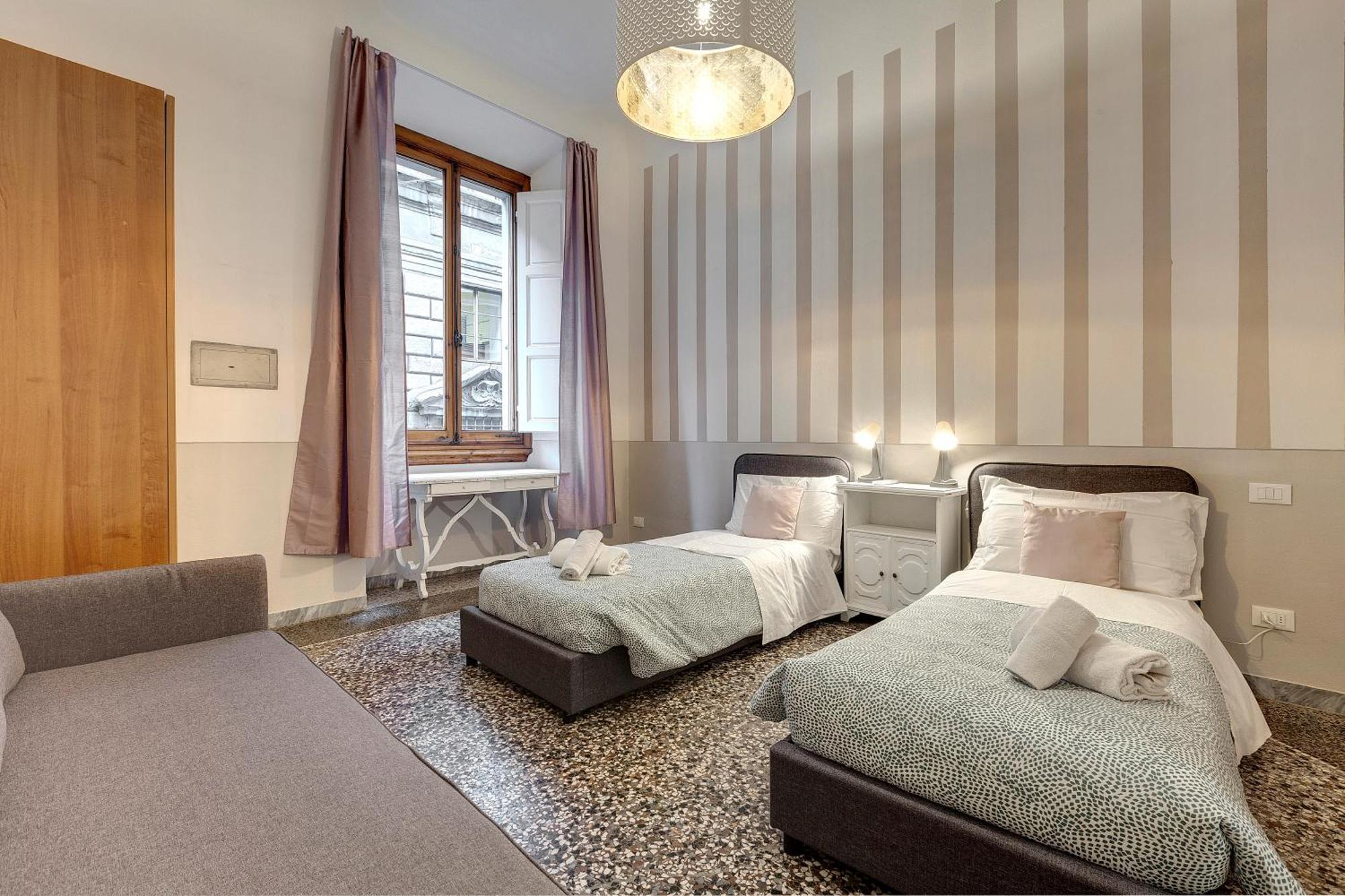 Apartment Proconsolo 9s *