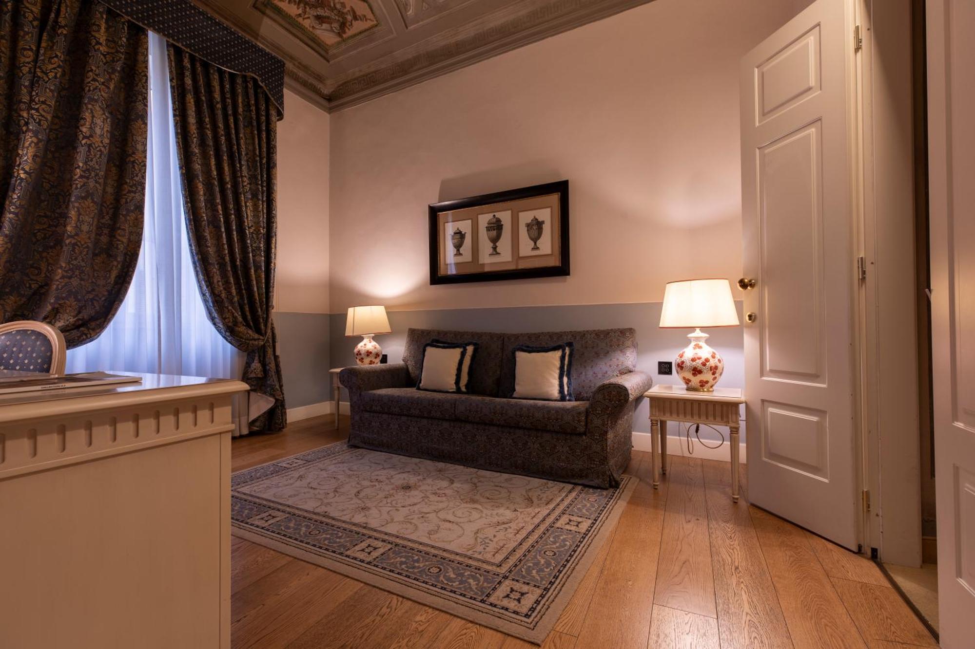 Palazzo Guicciardini 3* Florence