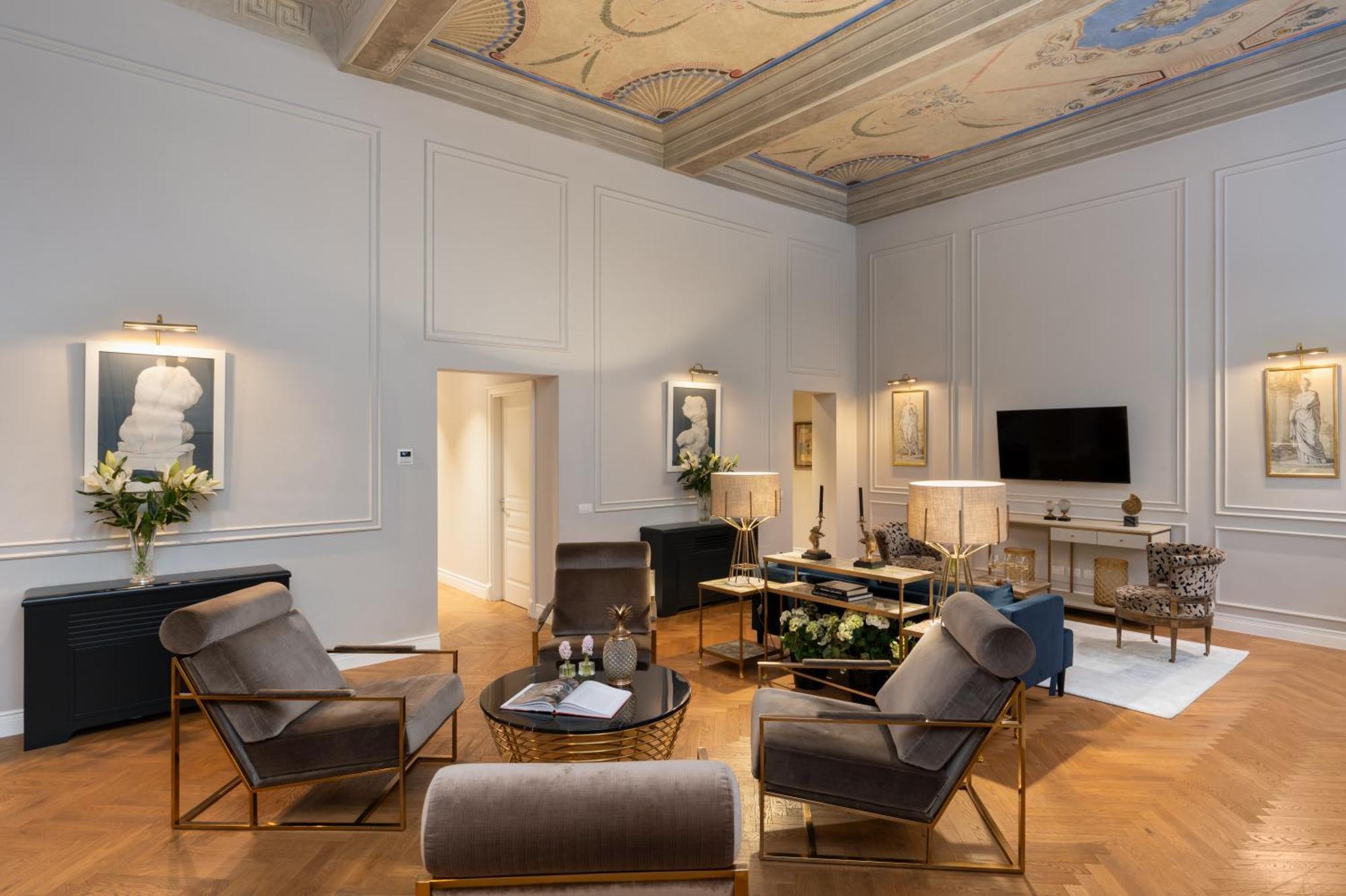 Appartement Pazzi Penthouse Luxury In By Palazzo Vitali *