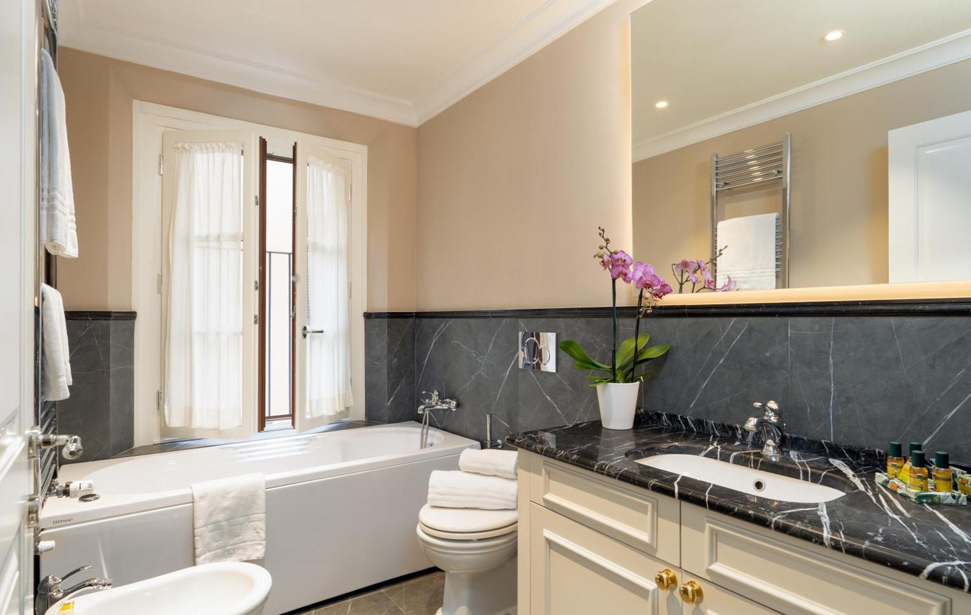 Pazzi Penthouse Luxury In By Palazzo Vitali Appartement Florence
