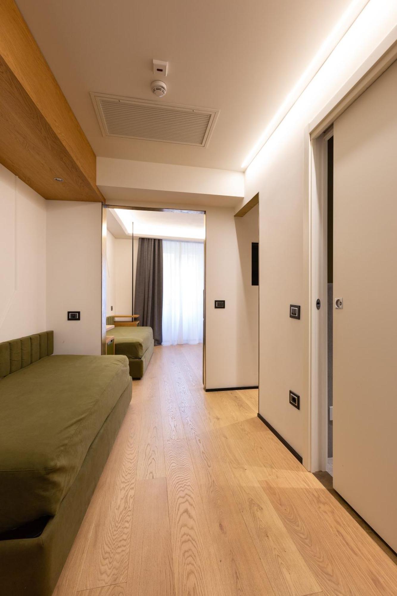 Silla Hotel 3*