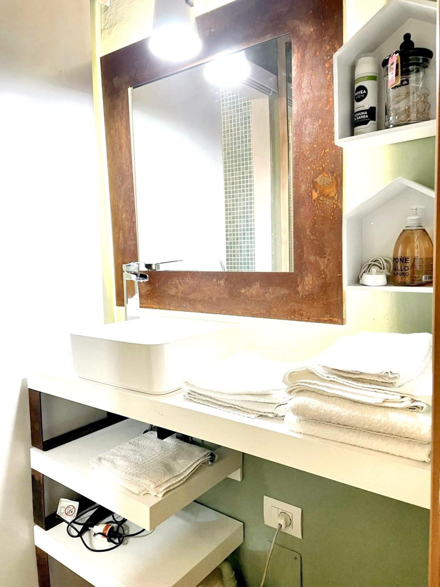 Apartment Cozy In The Heart Of - 50 Sqm + Fireplace Florence