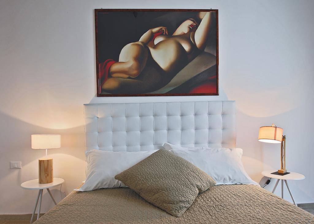 Pandolfini Street Apartment Florence