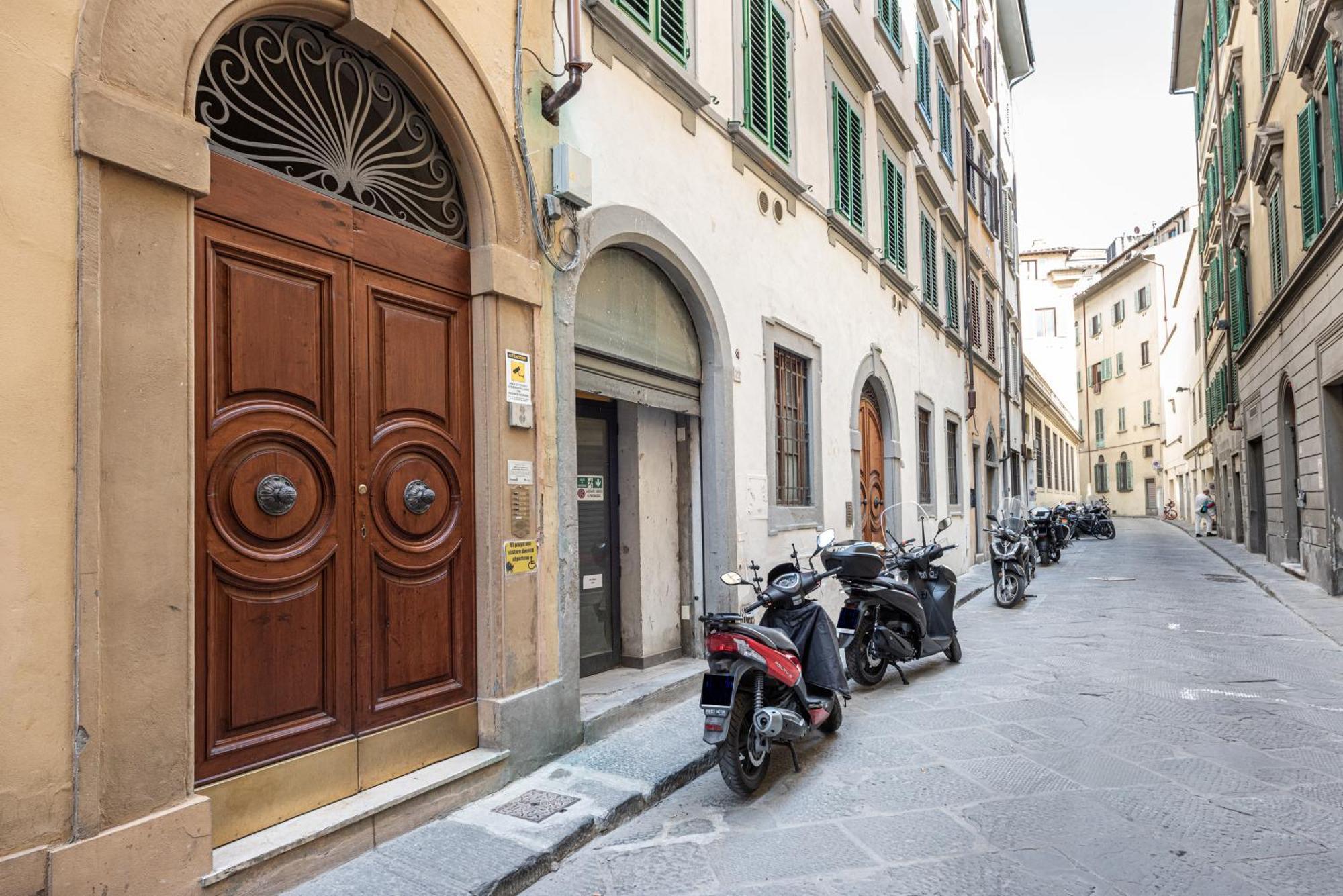 Medici Chapels Apartment *