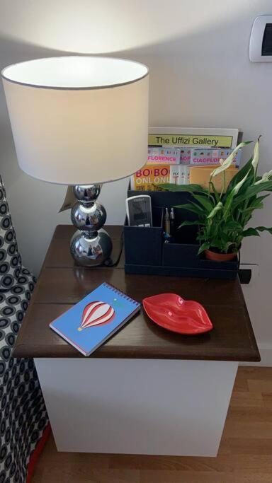 Apartment 5 Min Dagli Uffizi Wifi Confort Florence