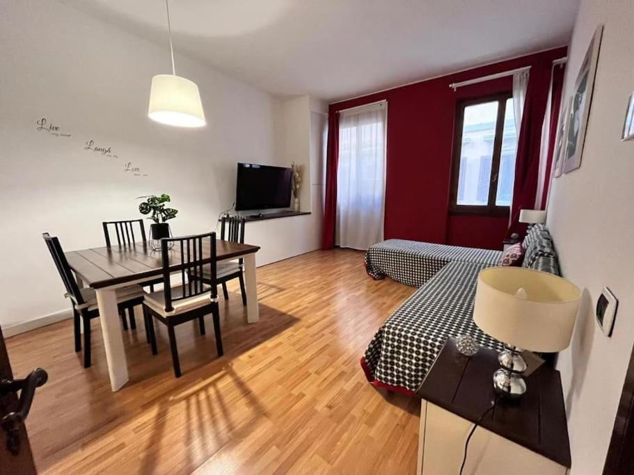 Apartment 5 Min Dagli Uffizi Wifi Confort Florence