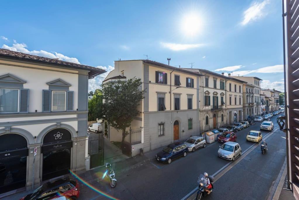Renovated 19th Century Appartement *