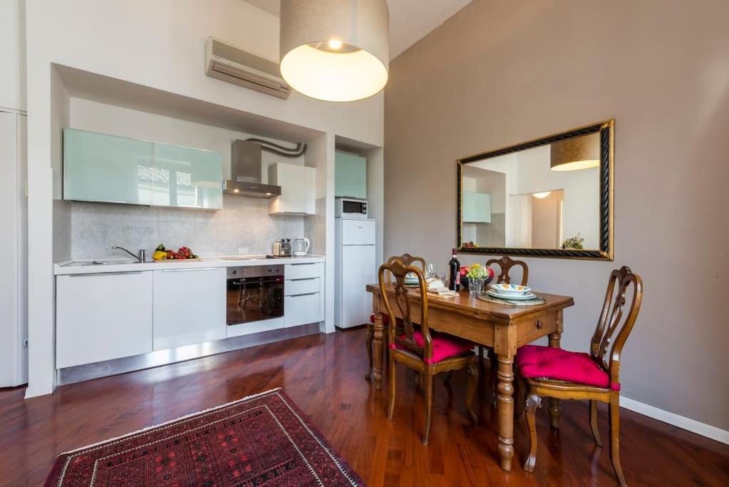 Appartement Renovated 19th Century Florence