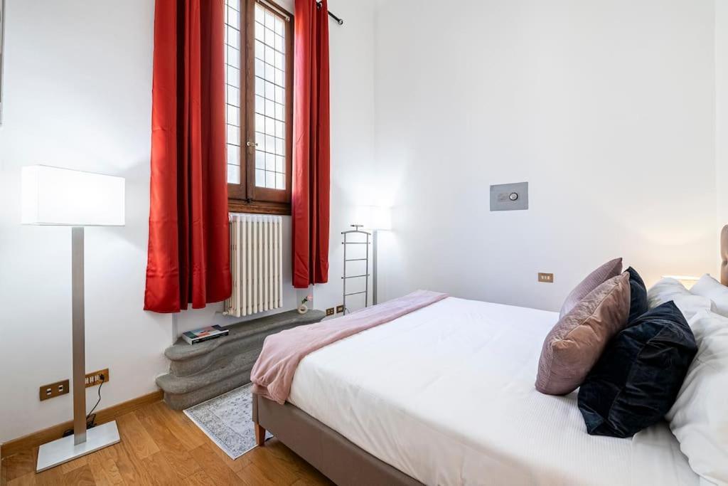Palace Strozzi 200mq Penthouse 3 King Size Appartement *