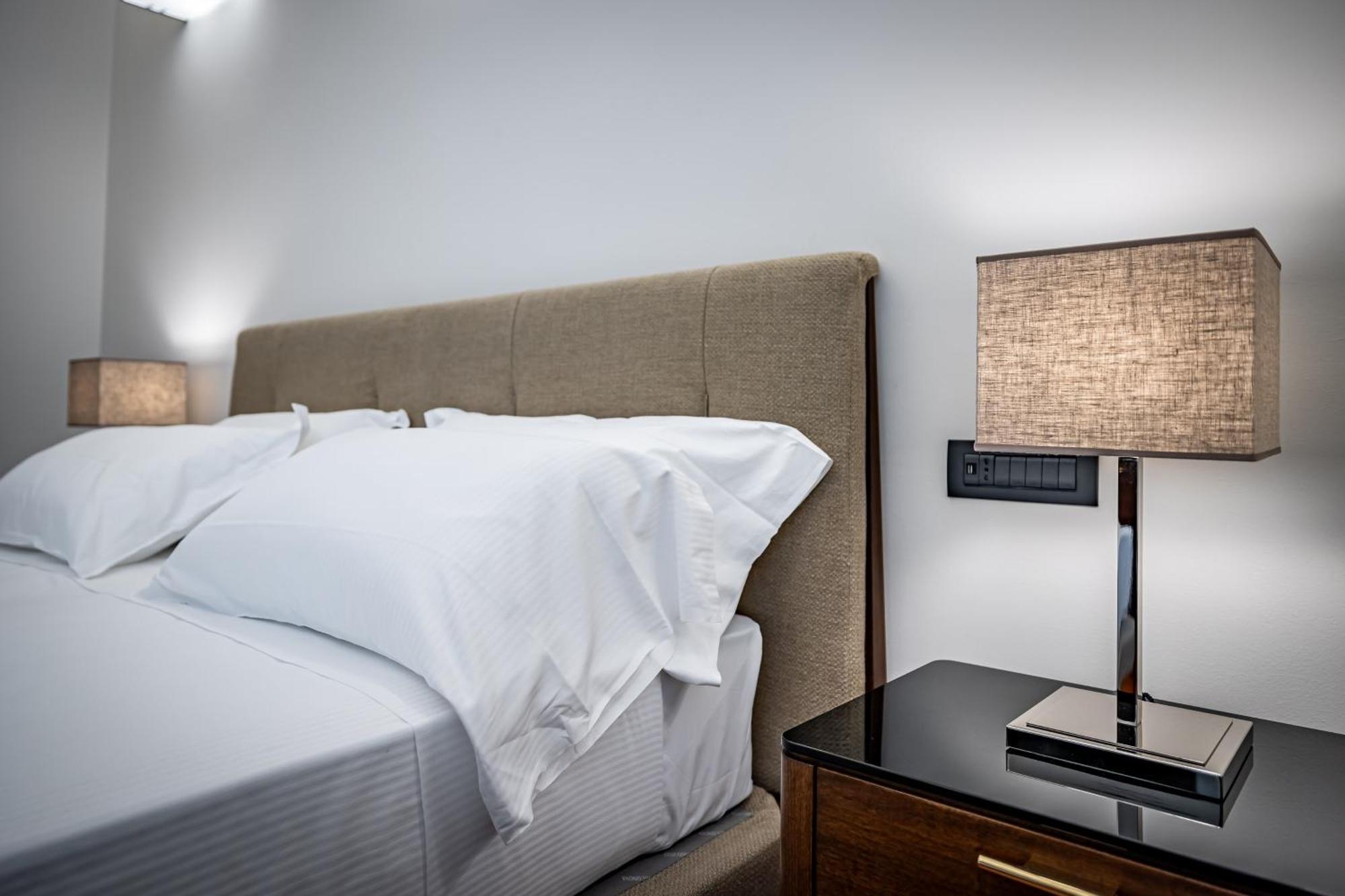 Relais Panoramic Cathedral Apartment Florence