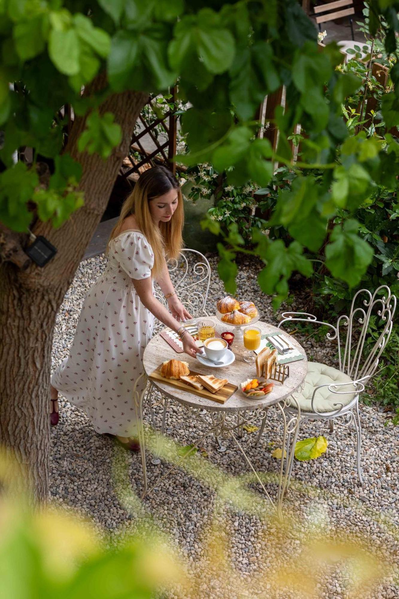 Secret Garden Couette-café *