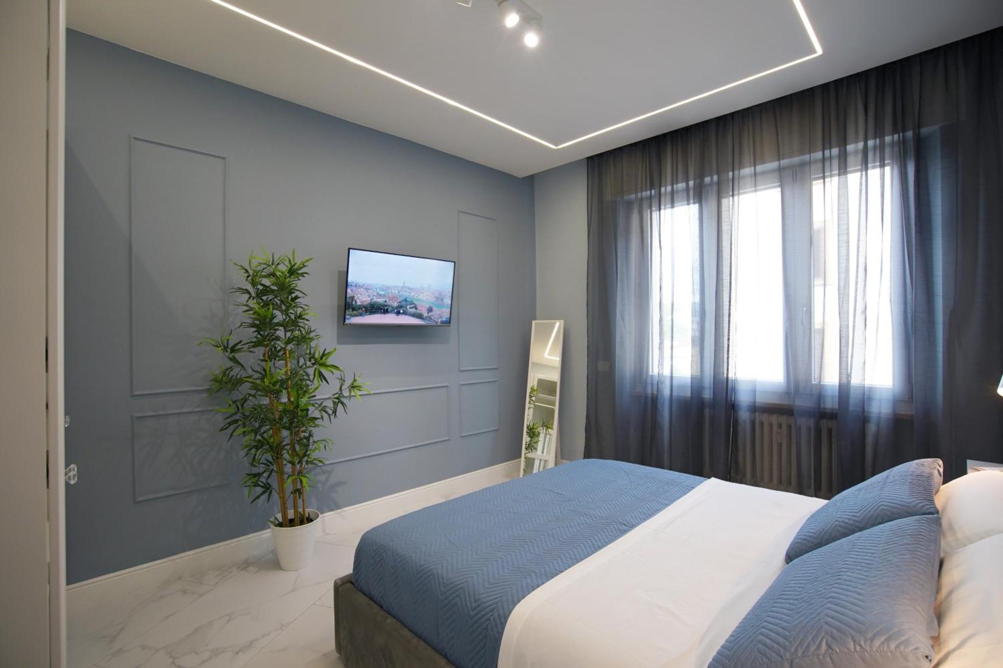 Appartement Sky Downtown Smn ,train Station,2 Letti,balcone Florence