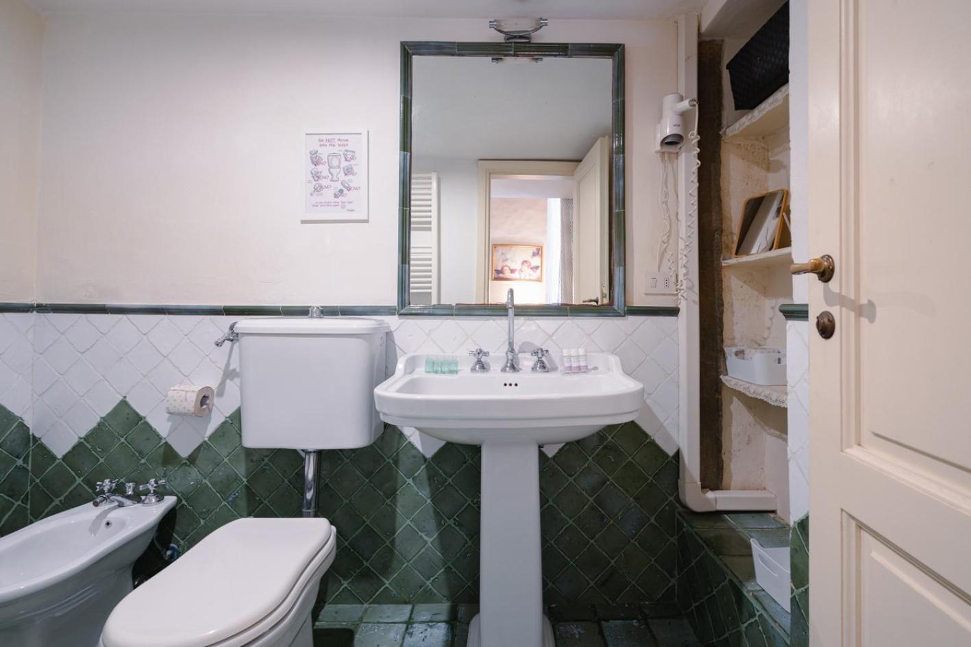 Piazza Dei Ciompi With Private Garden Apartment Florence