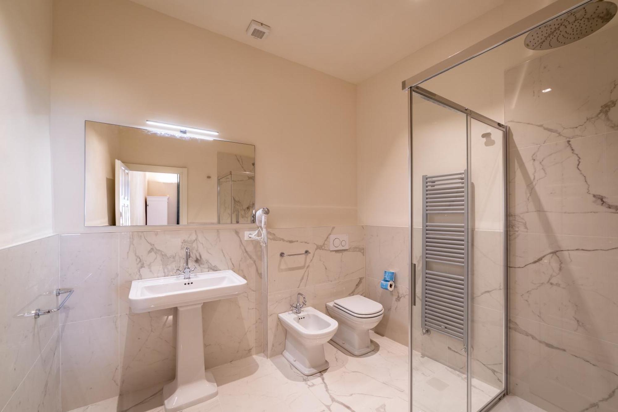 Residenza D'epoca Palazzo Salviati Quaratesi Guest house Florence