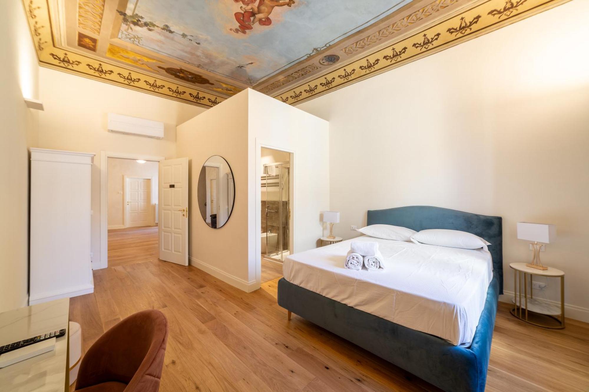 Guest house Residenza D'epoca Palazzo Salviati Quaratesi