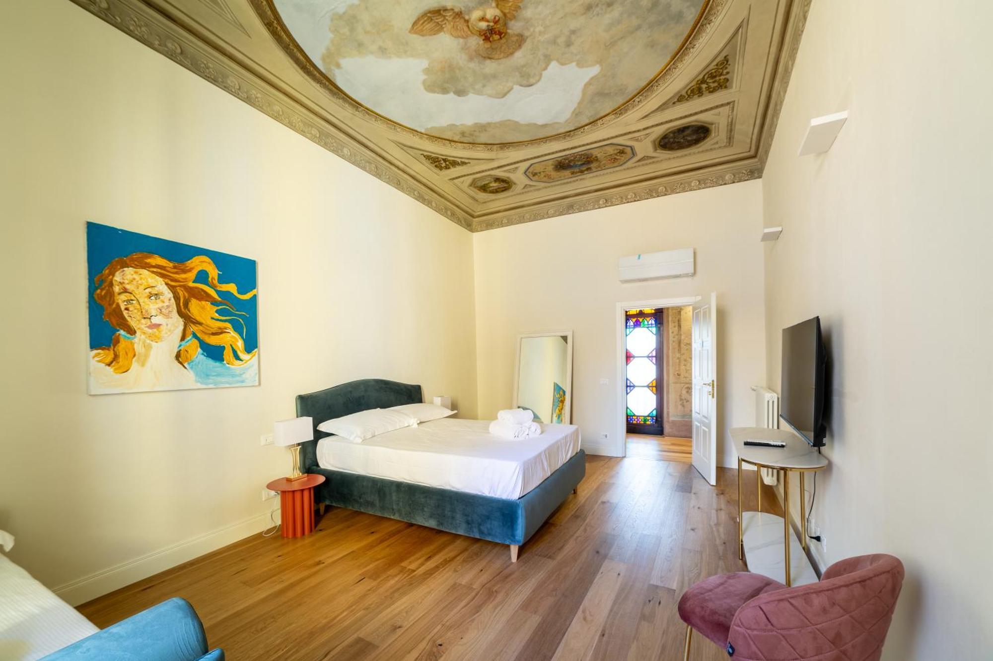Residenza D'epoca Palazzo Salviati Quaratesi Guest house