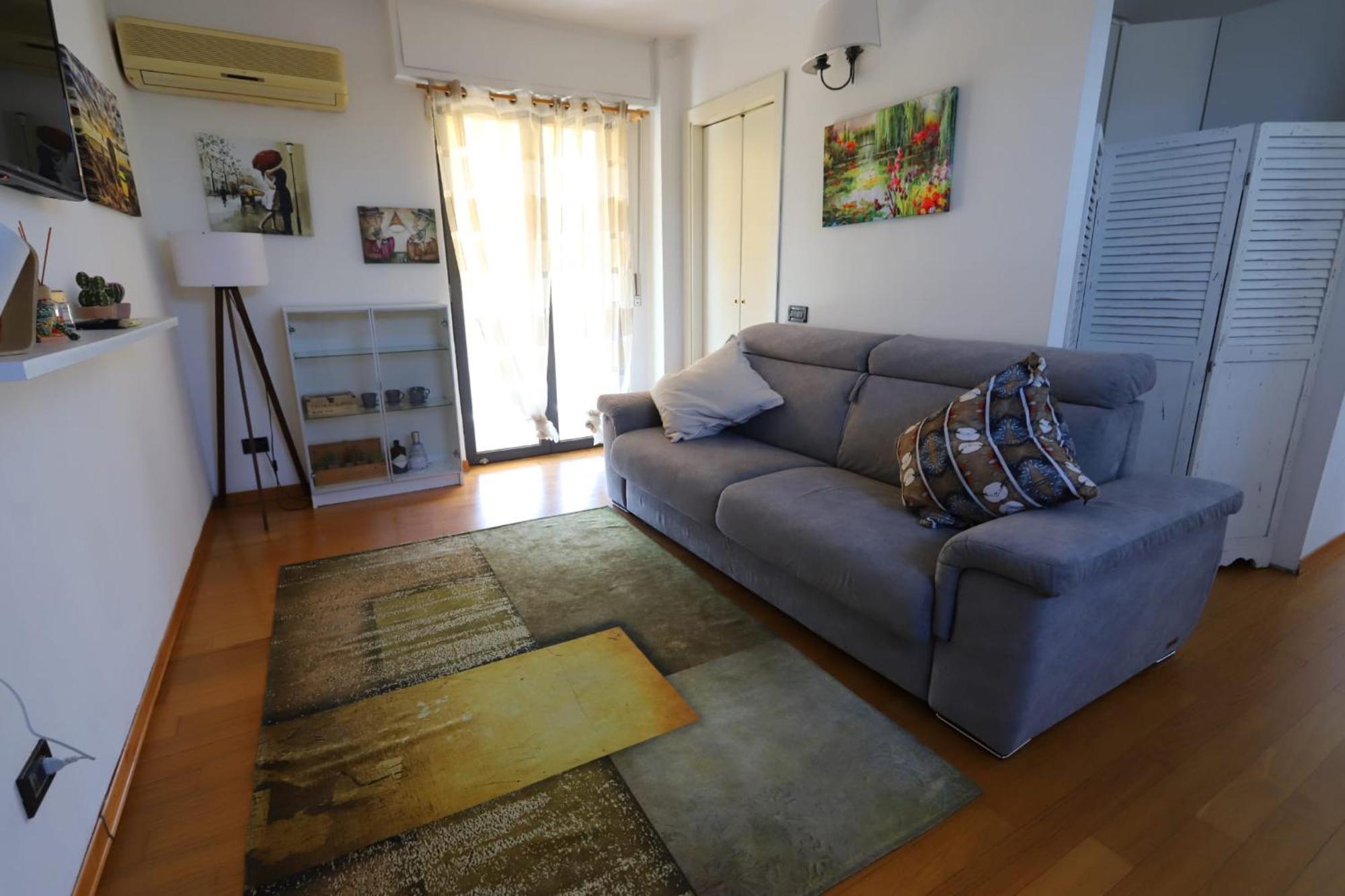 Marconi Apartment