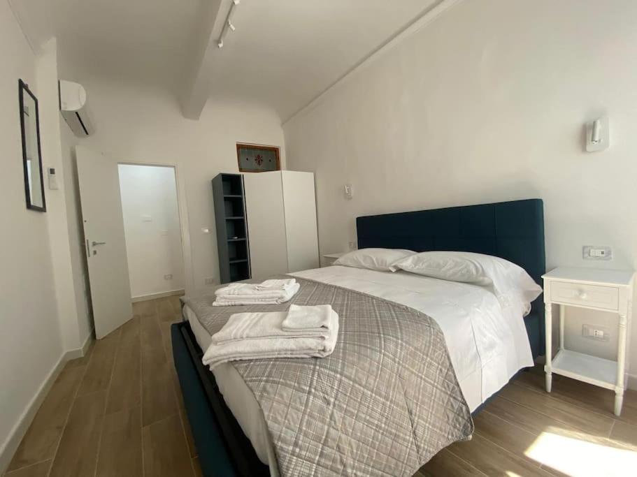 Apartment Flat In Centro Storico La Casa Di Luna Florence