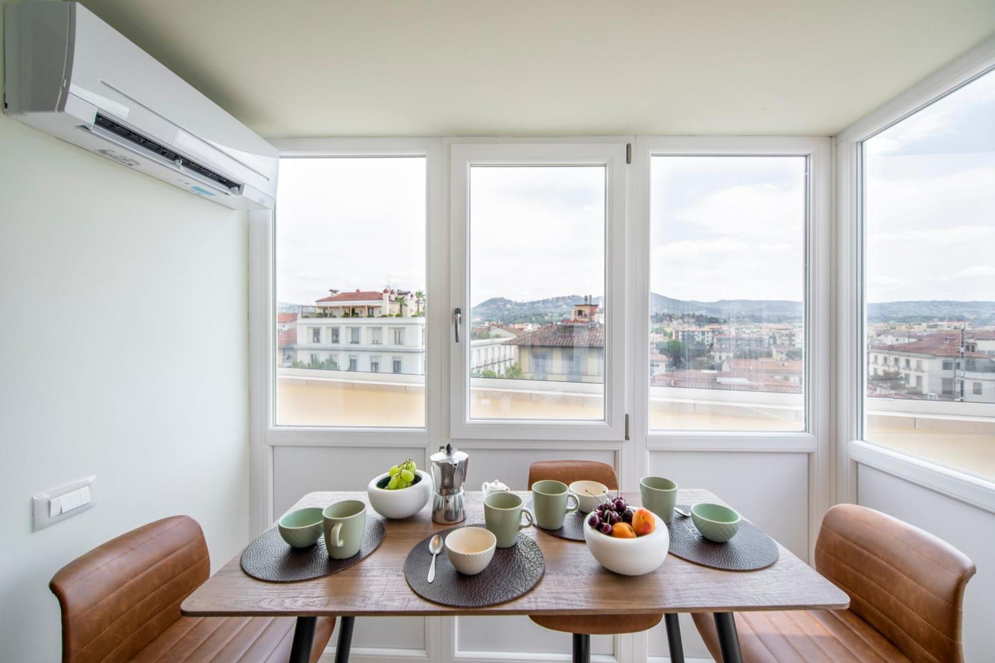 Appartement Penthouse With Terrace Over *