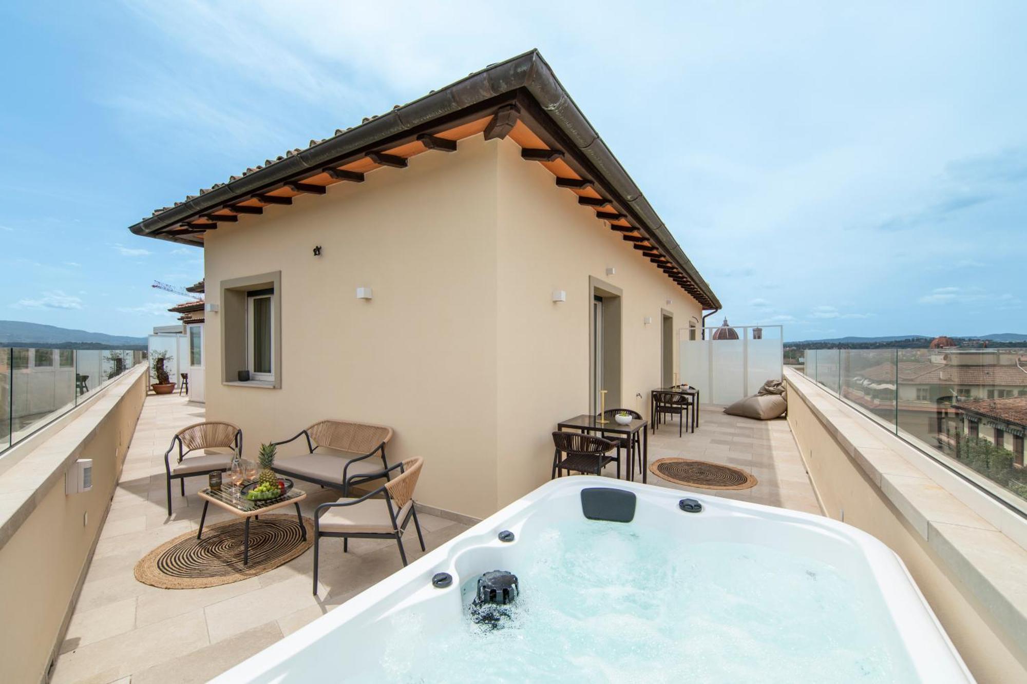 Penthouse With Terrace Over Appartement