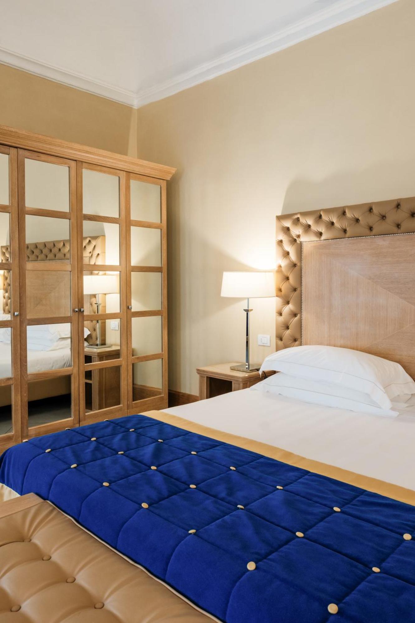 Hotel Tolomei Town Boutique 5*
