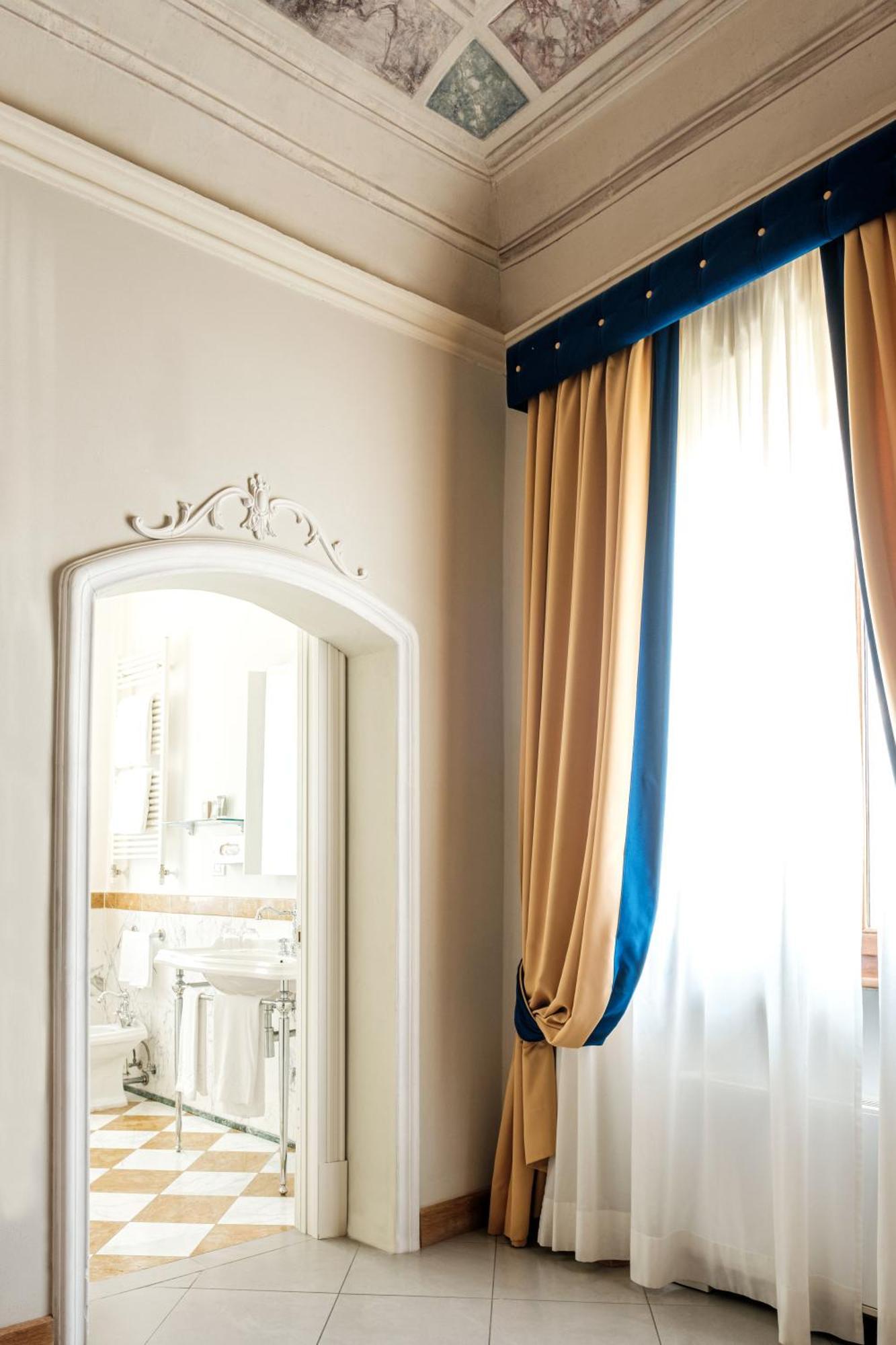 Tolomei Town Boutique Florence
