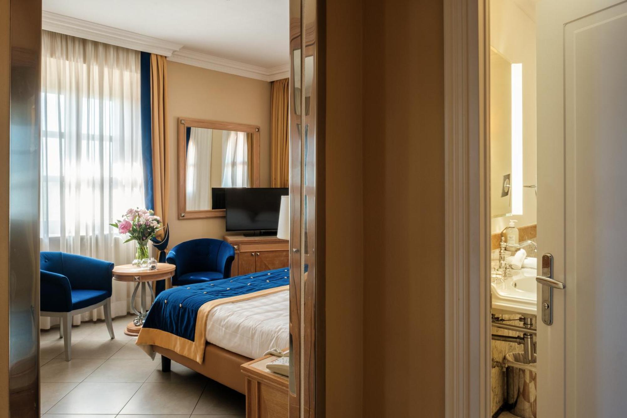 Tolomei Town Boutique 5* Florence