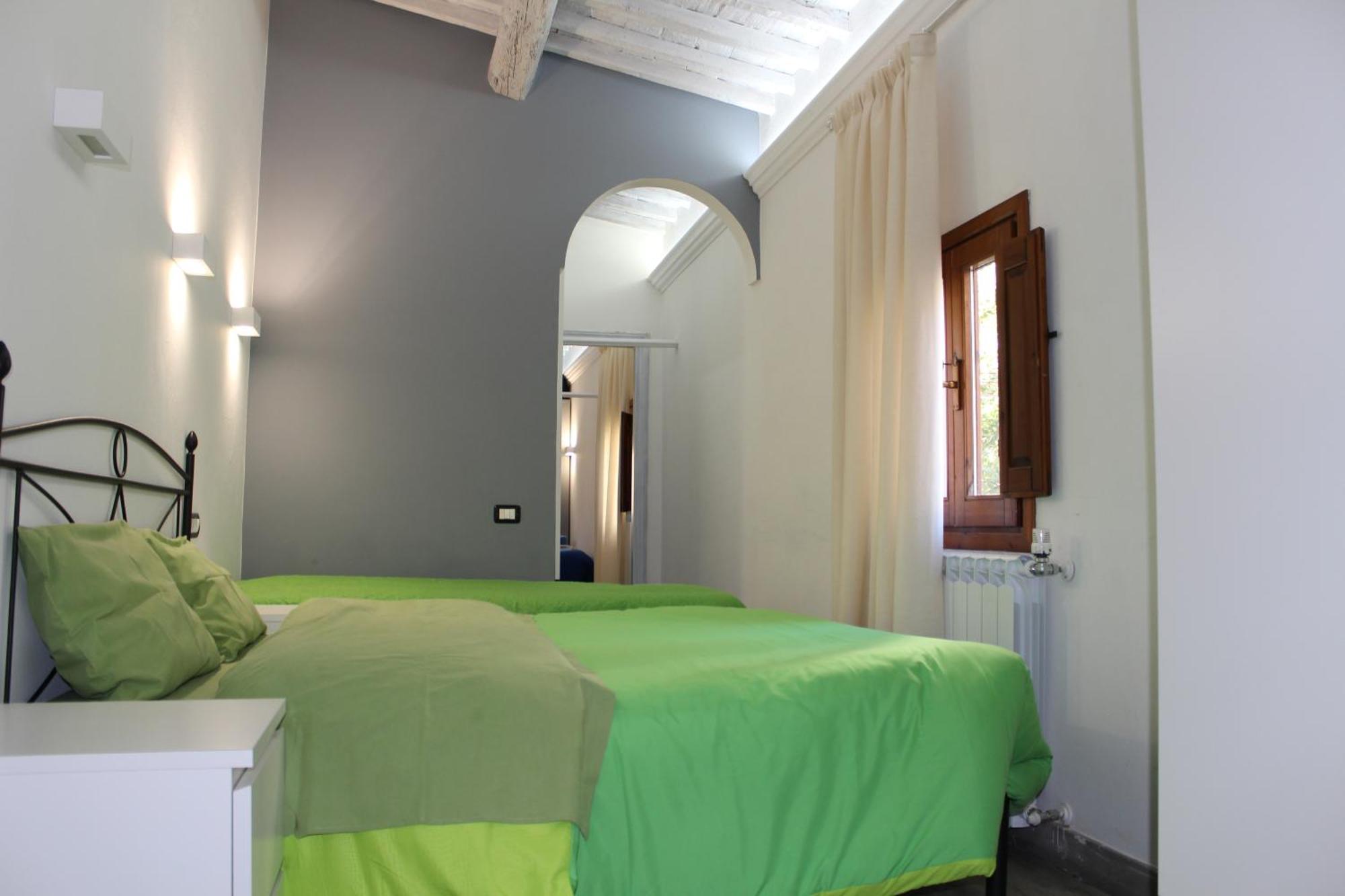Guest house Max