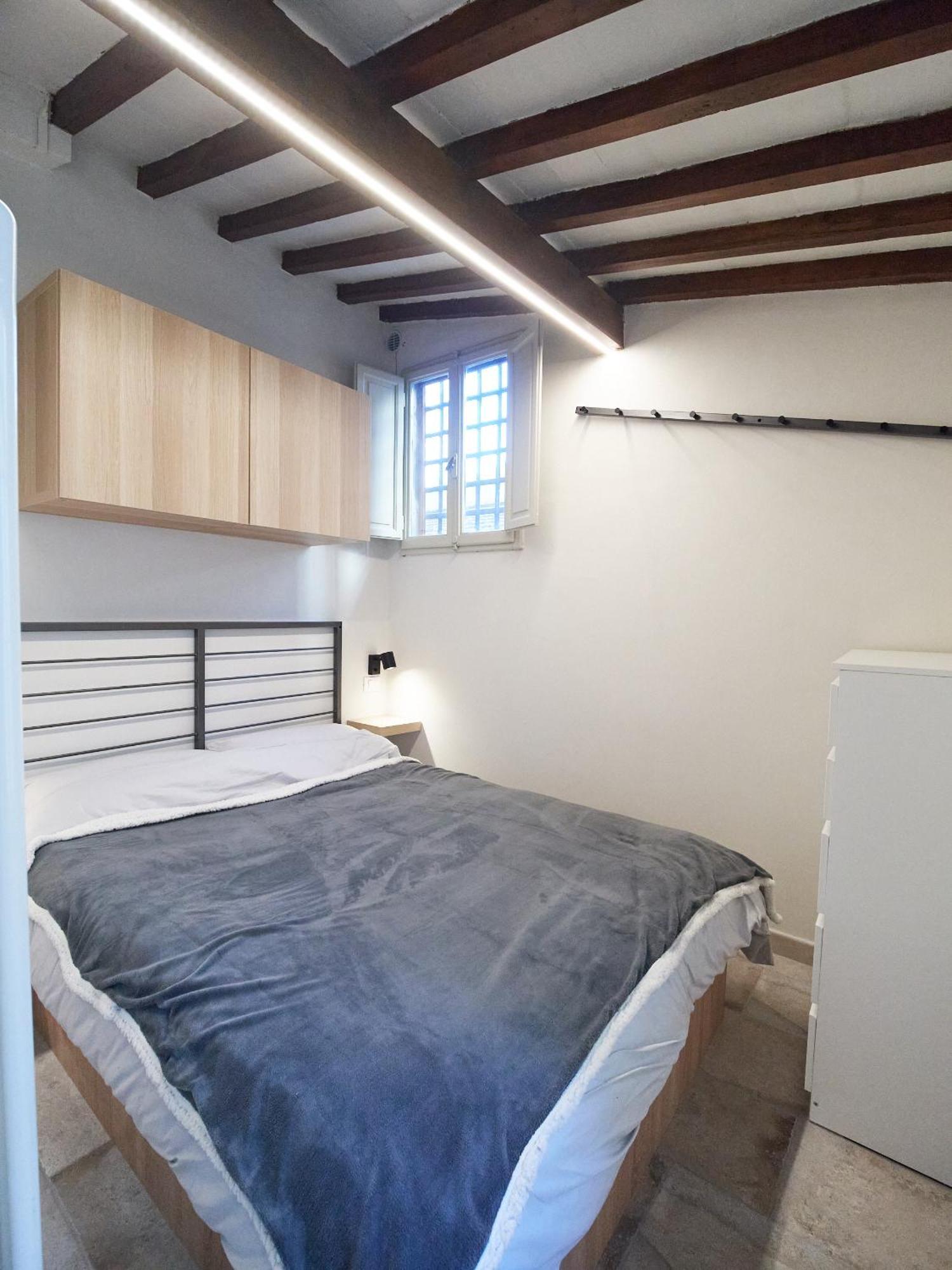 Dante, In The Historic Center Apartment