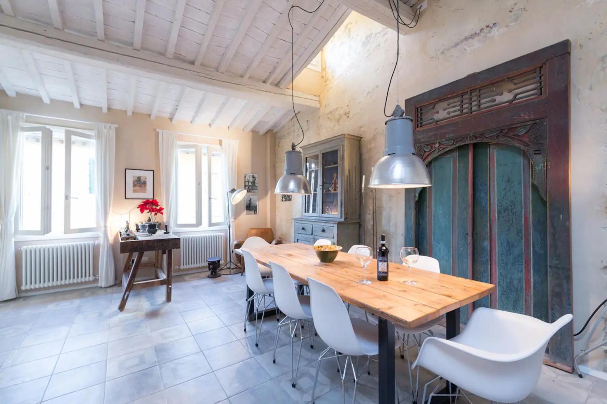 Unique 100 Sqm Design Flat In Oltrarno Florence