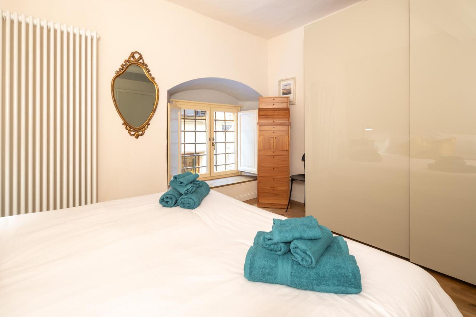 Santo Spirito Dimora Storica - 5 Minuti Ponte Vecchio - Centro Apartment *
