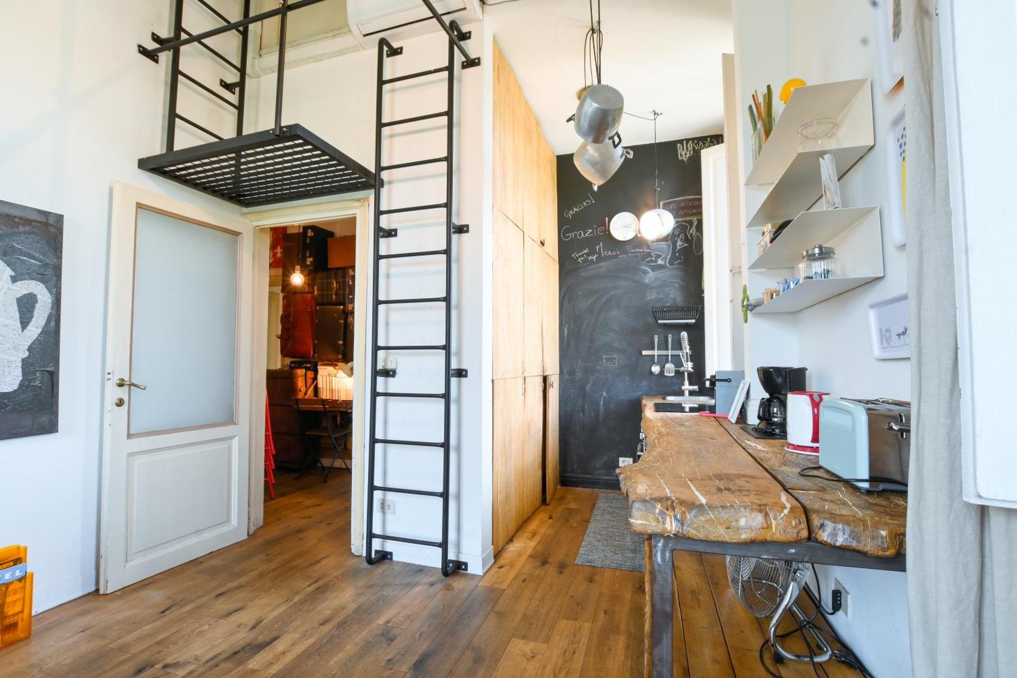 Amicasa Apartment *