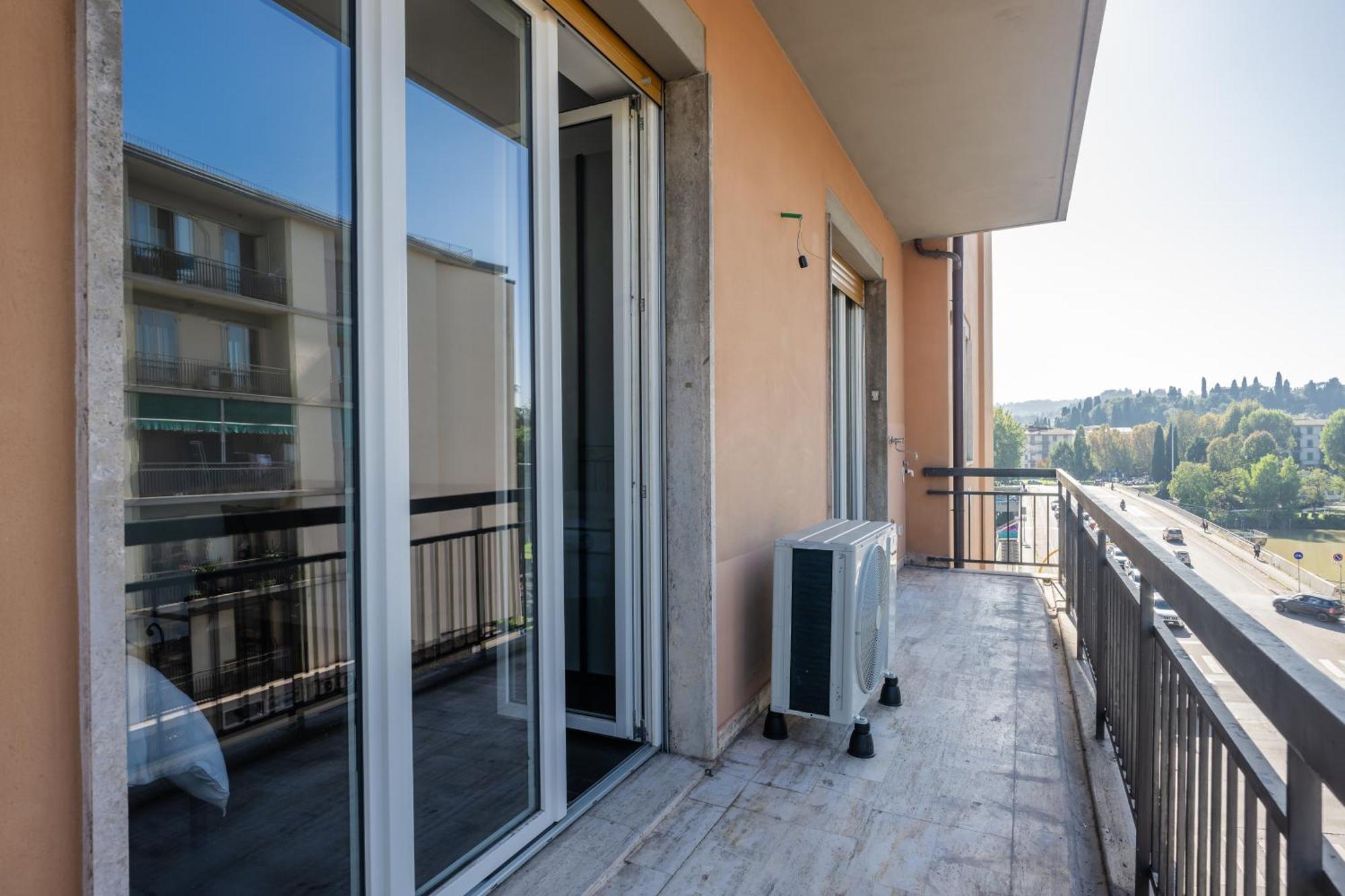 Lungarno Apartment
