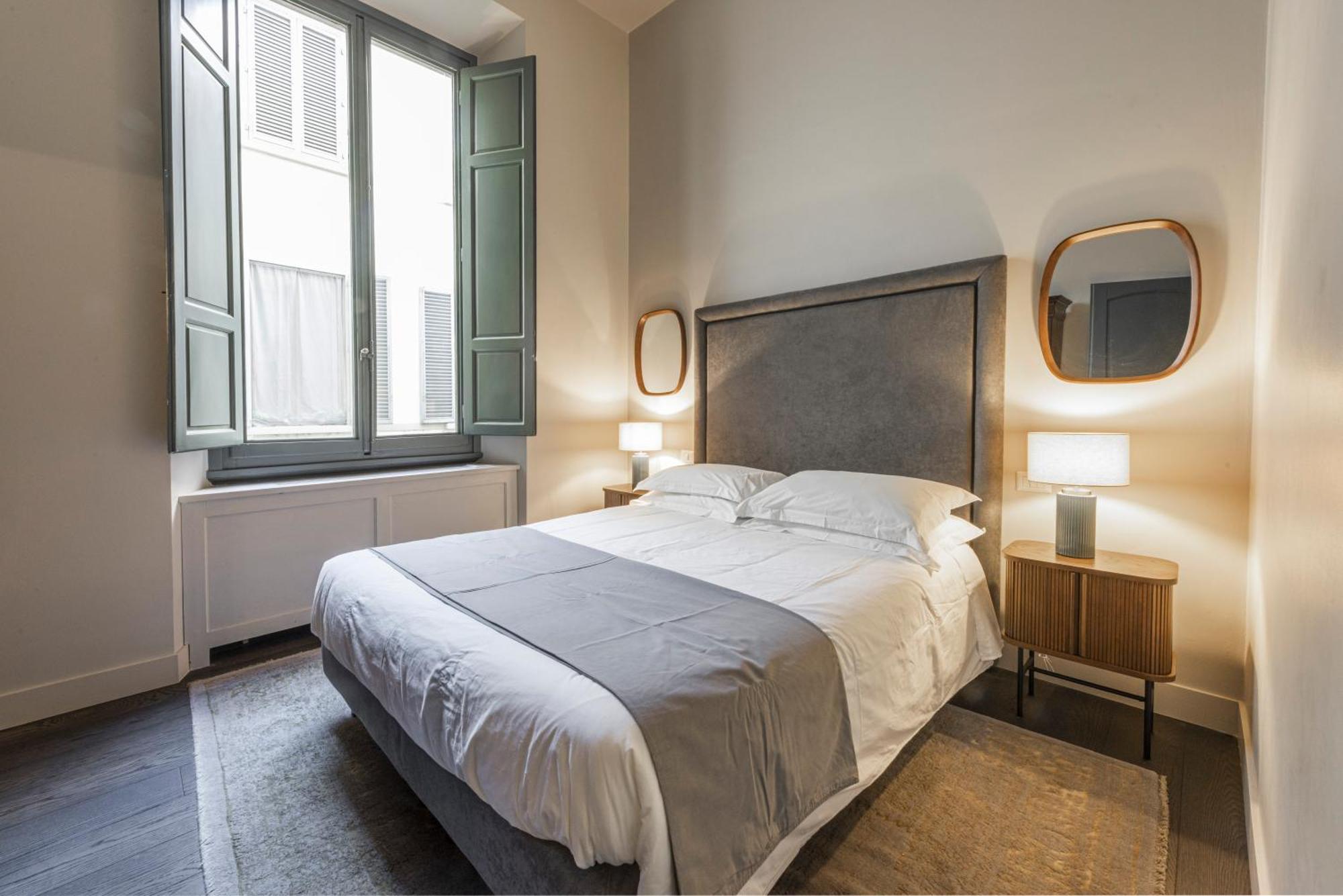 Luxury River View By Mmega Apartment Florence