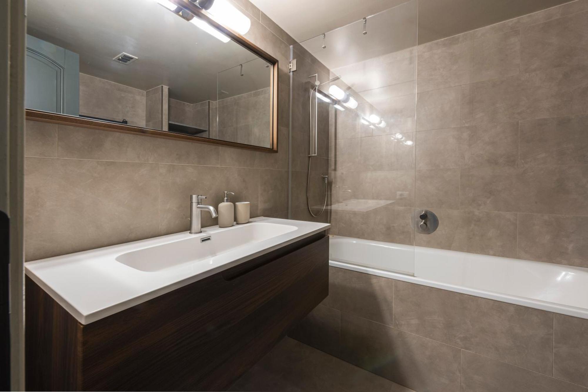 Luxury River View By Mmega Apartment *