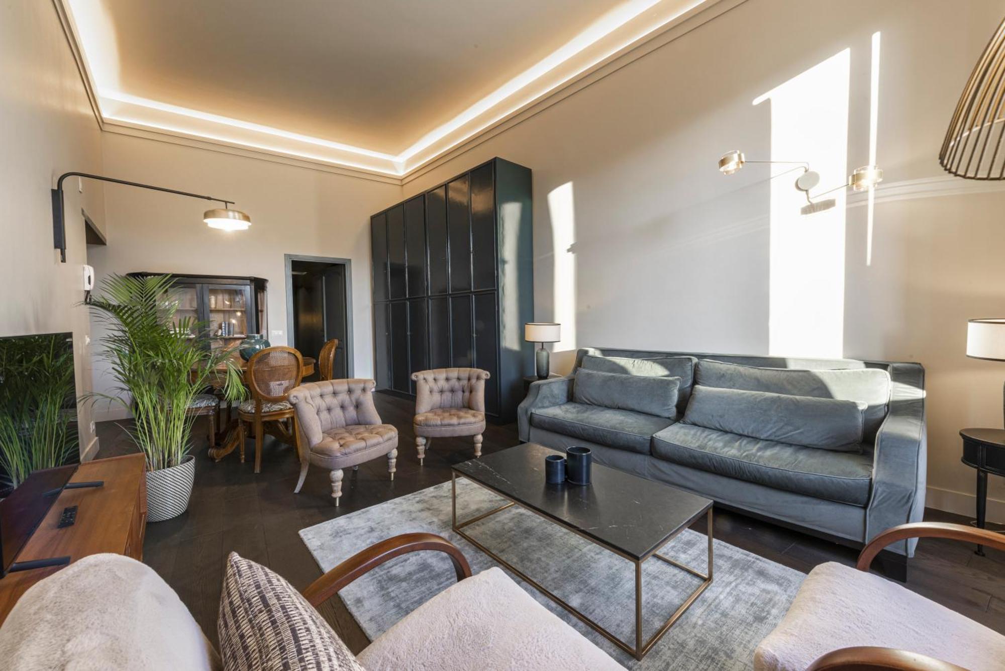 Luxury River View By Mmega Apartment