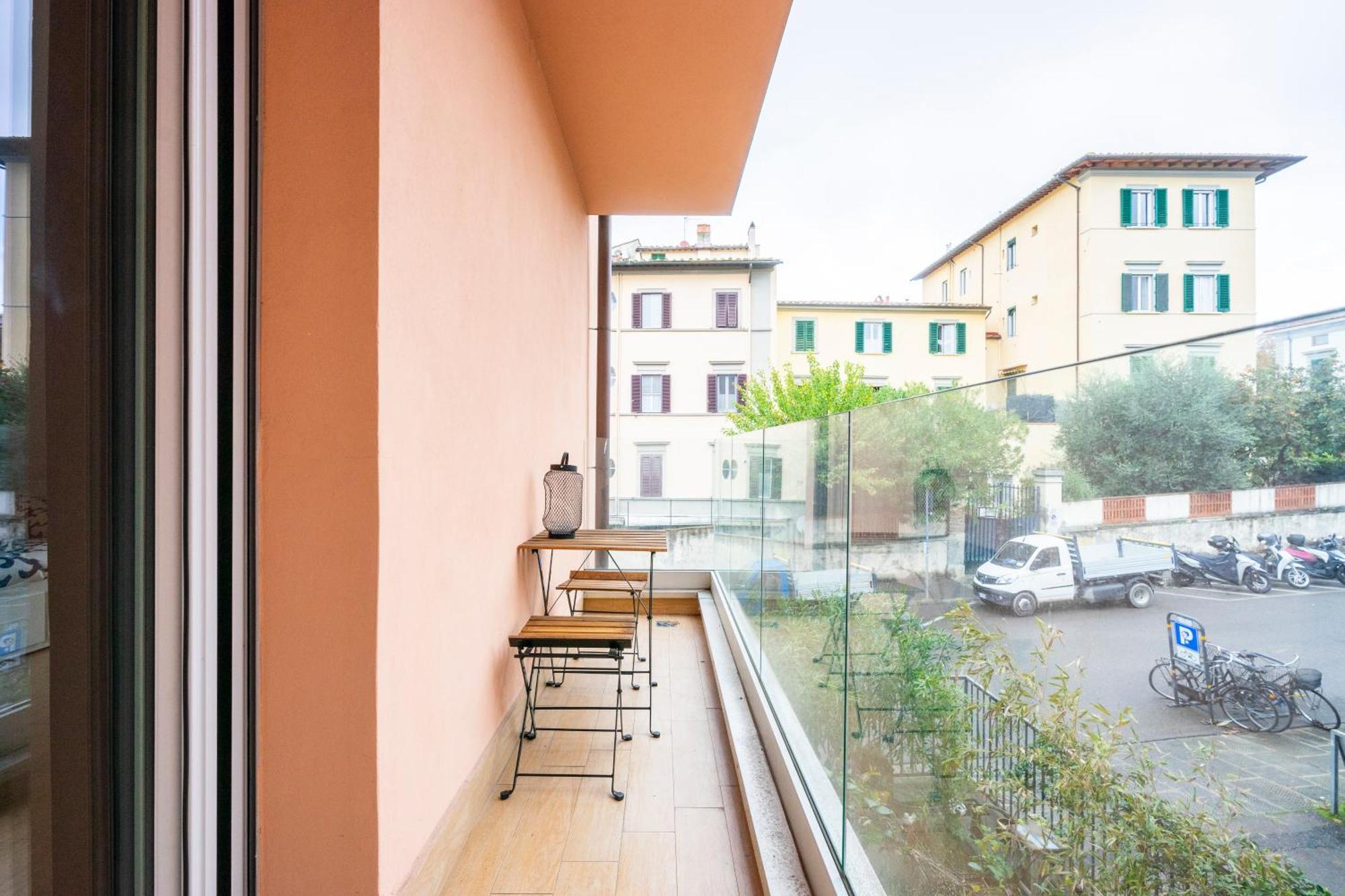 Porta Romana Modern Apartment Florence