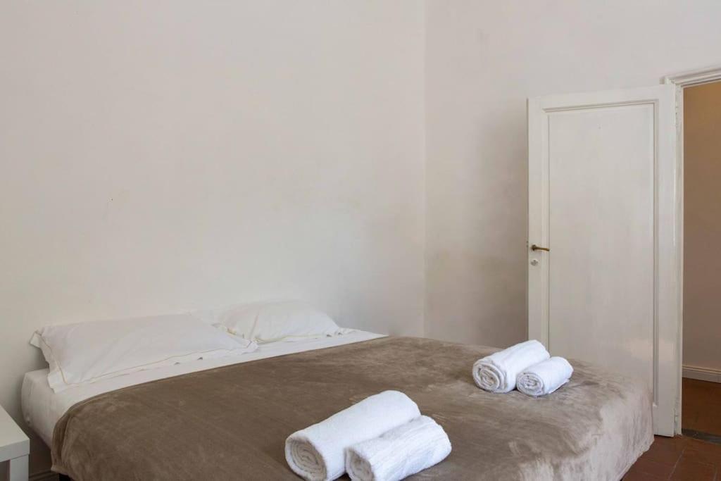 Apartment Romana 4 Bedrooms With Garden