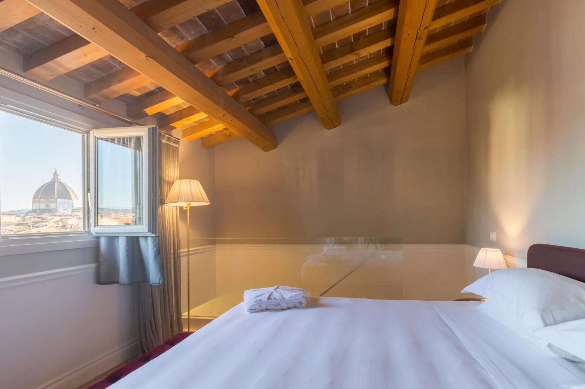 Palazzo Castri 1874 & Garden Hotel Florence
