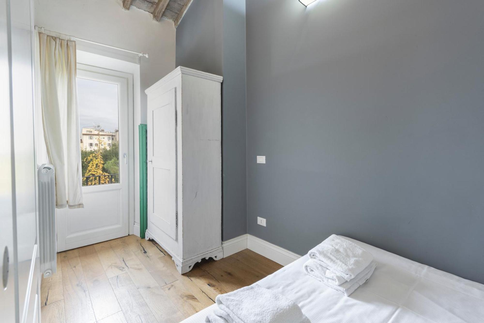 Apartment Nest By Mmega *